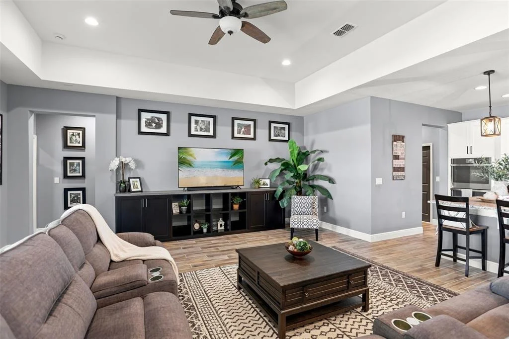 Photo of 4924 GOLDEN ZENITH WAY