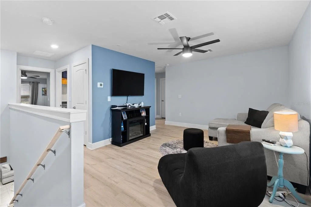 Photo of 9109 ROYAL RIVER CIRCLE