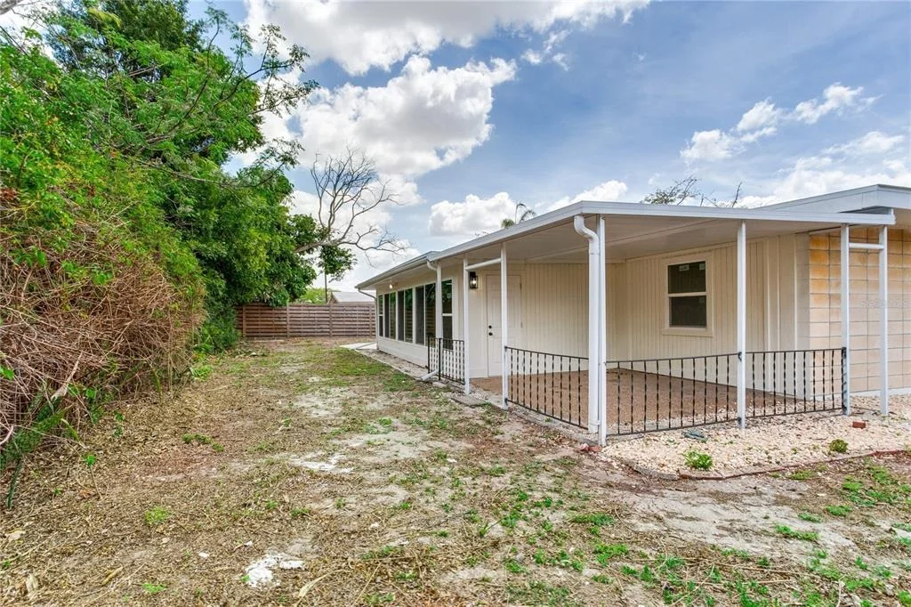 Photo of 2753 VALENCIA DRIVE