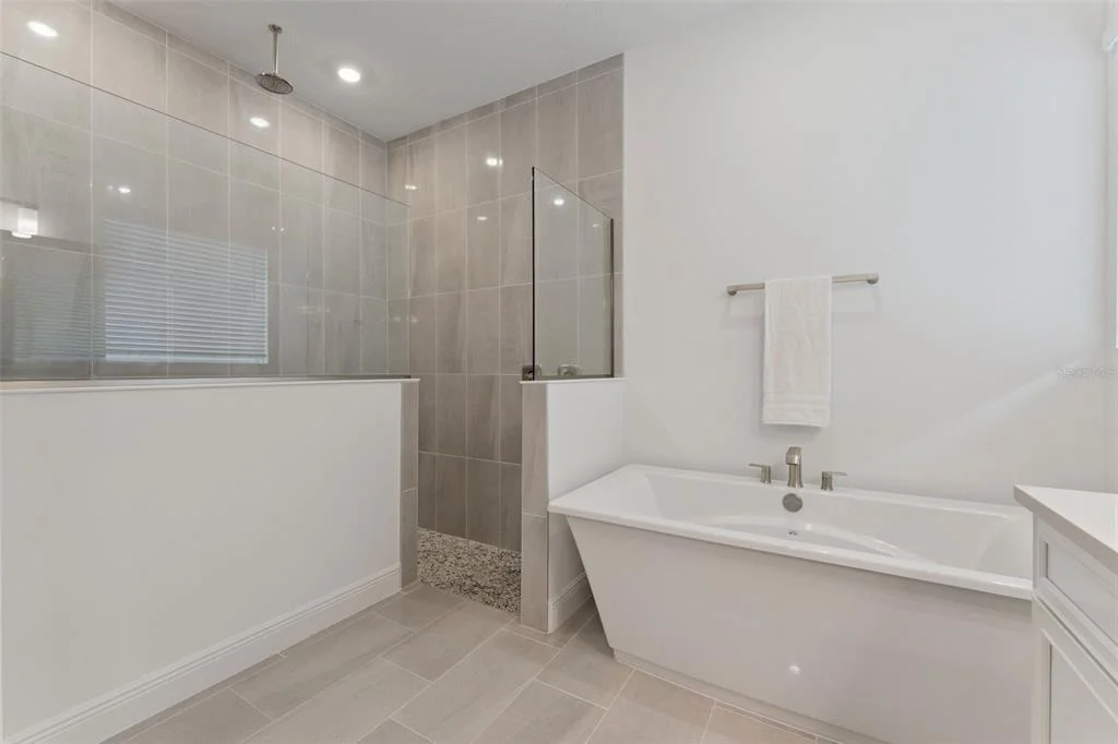 Photo of 14371 CREST PALM AVENUE