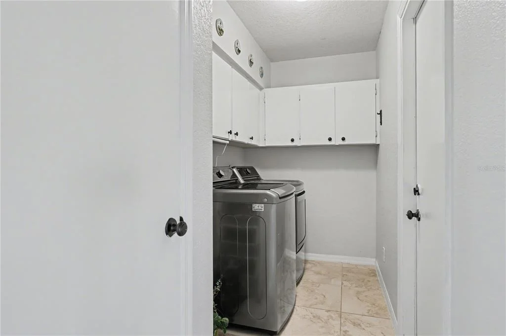 Photo of 1119 VIA FORMIA