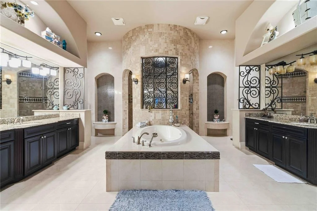 Photo of 16220 TERNGLADE DRIVE