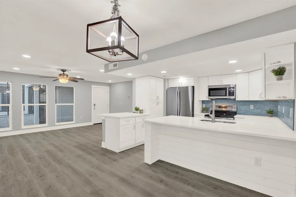 Photo of Unit A at 337 REX PLACE