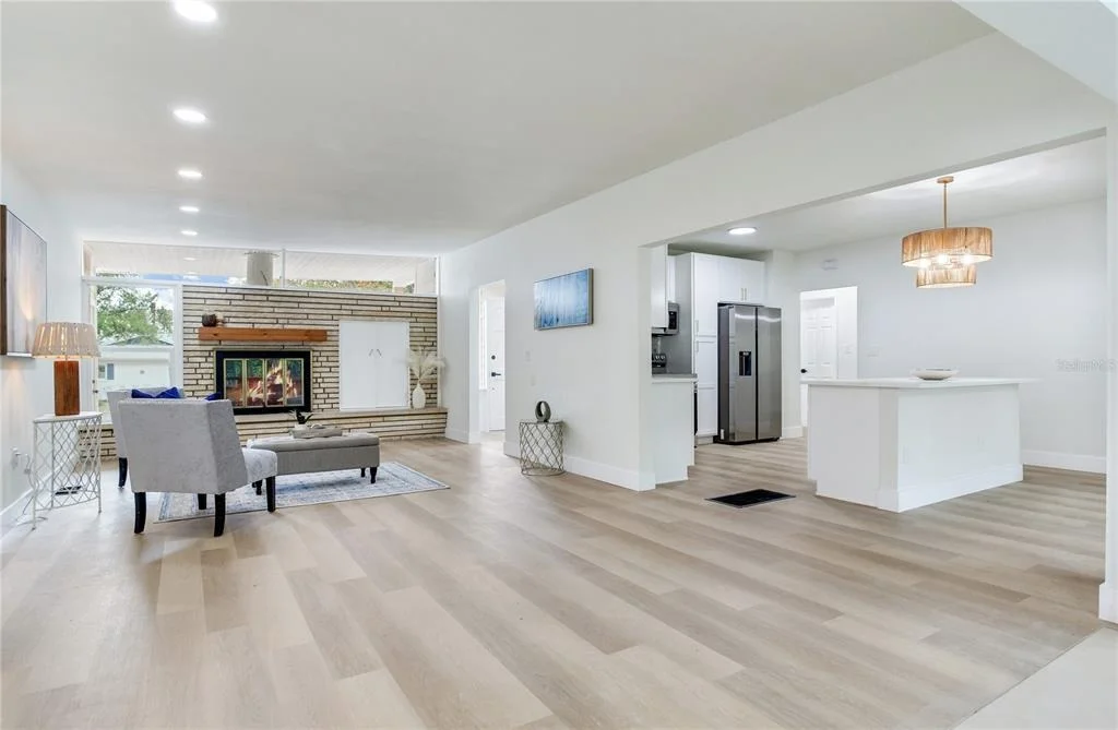 Photo of 2753 VALENCIA DRIVE