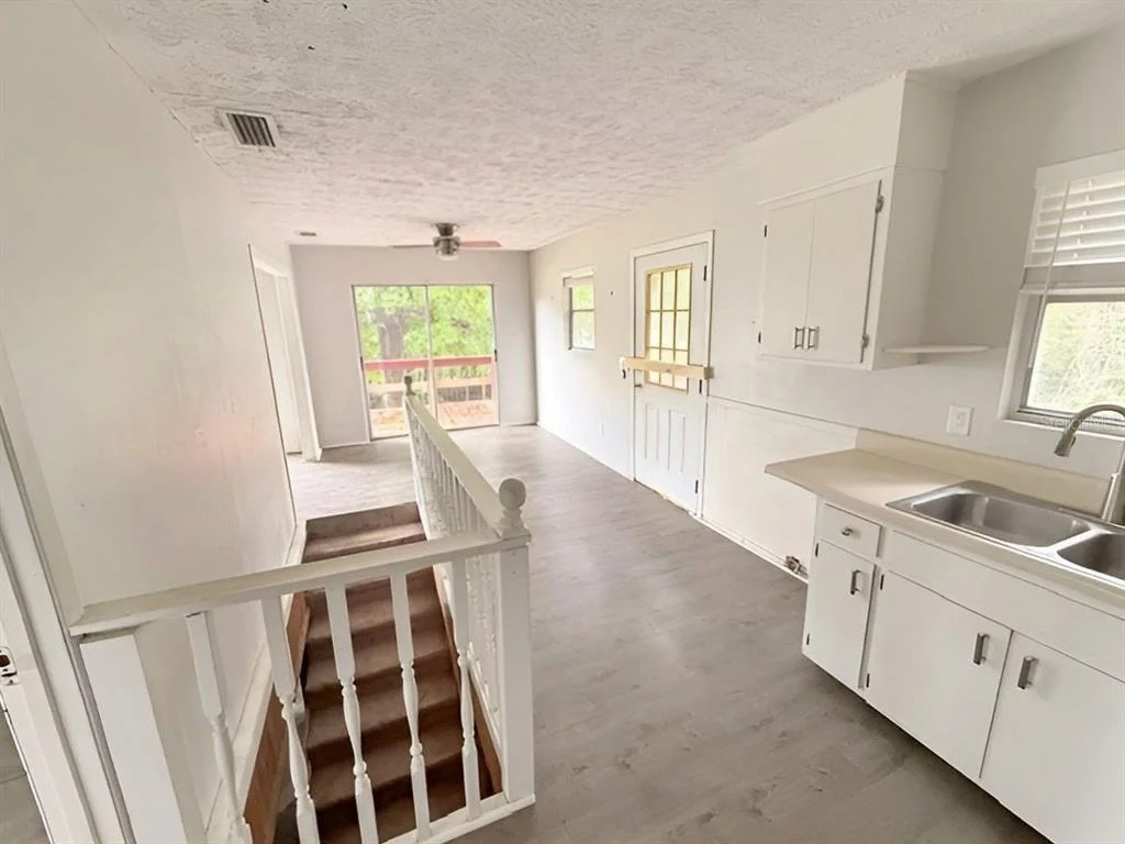 Photo of 109 HANPARD LANE