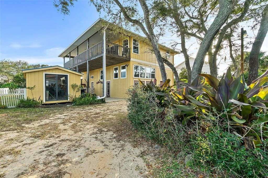 Photo of 32 ARMAND BEACH DRIVE