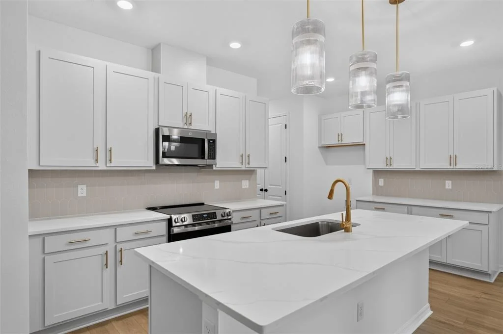 Photo of 1634 CANE BAMBOO DRIVE