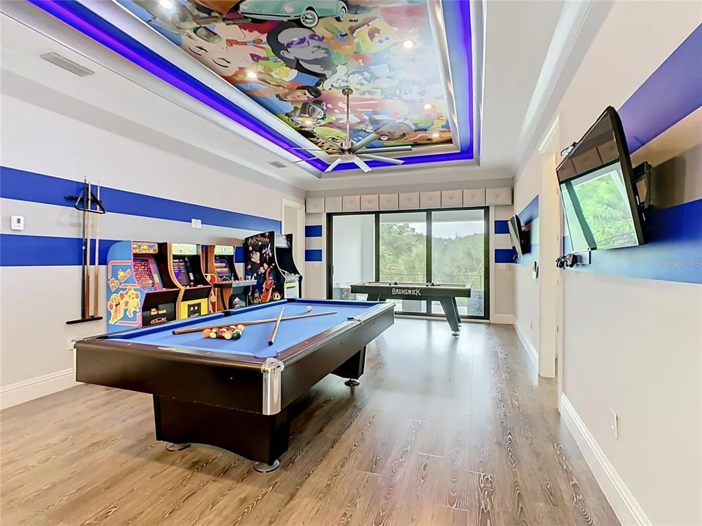Photo of 8193 VALHALLA TERRACE