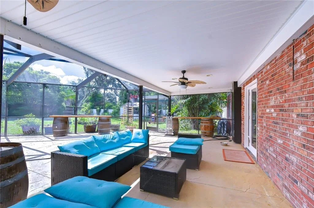 Photo of 901 WOODVIEW DRIVE