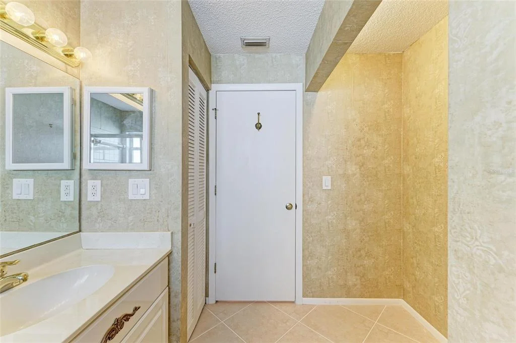 Photo of 4227 PLACID DRIVE