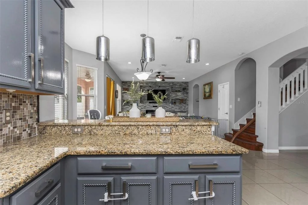 Photo of 14818 EDGEMERE DRIVE
