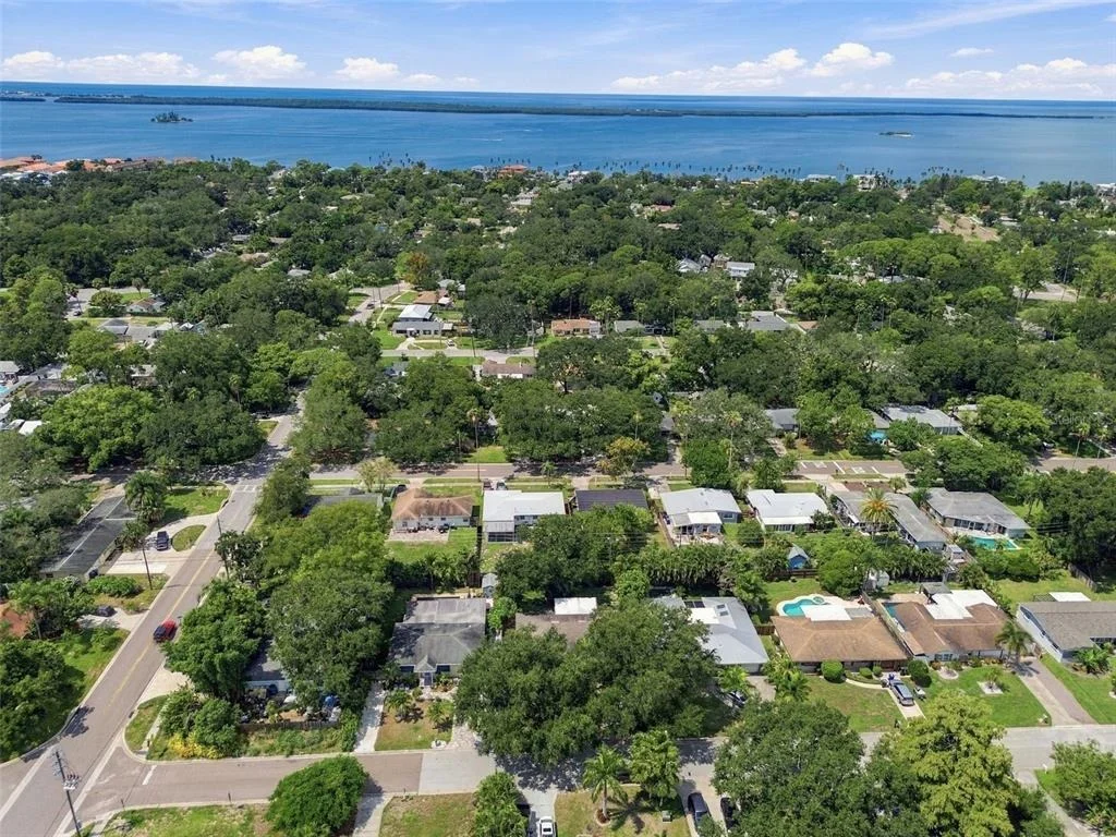 Photo of 1612 SAN CHARLES DRIVE