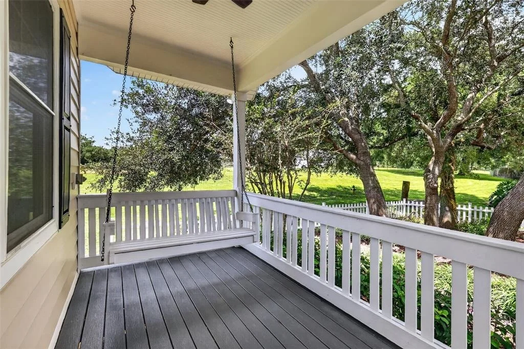 Photo of 580 W 10TH AVENUE