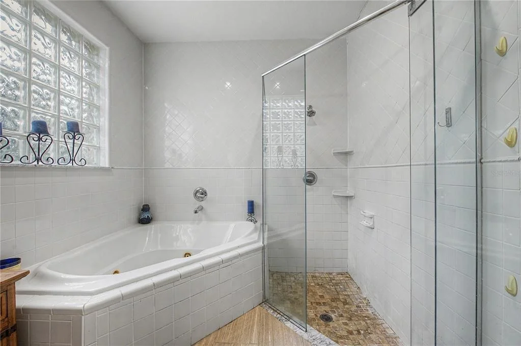 Photo of 2216 PINECREST DRIVE