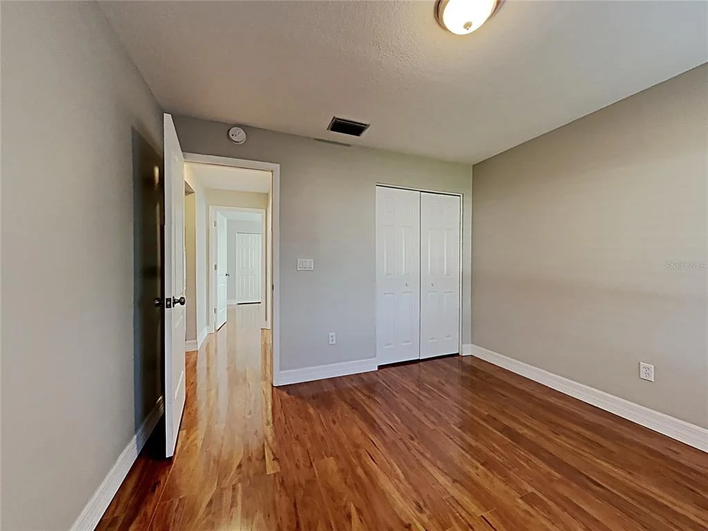 Photo of 1237 BARMERE LANE