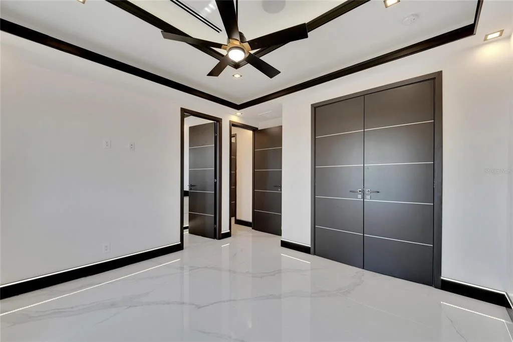 Photo of 517 TREVISO DRIVE