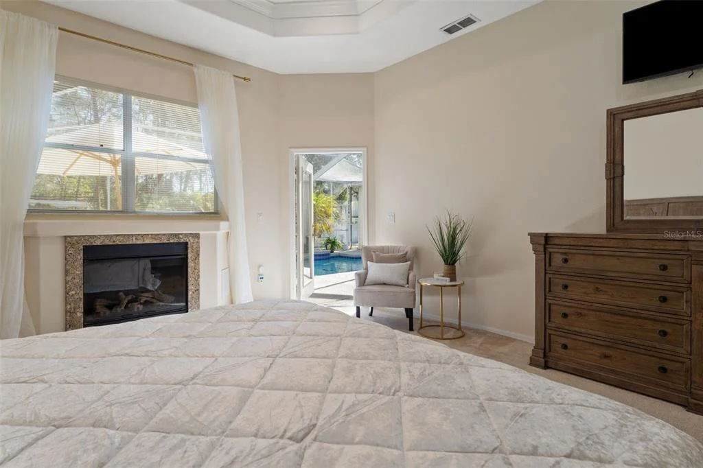Photo of 14071 LINDEN DRIVE
