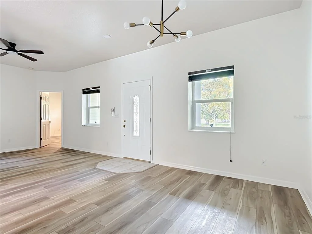 Photo of 2155 BARRATT COURT