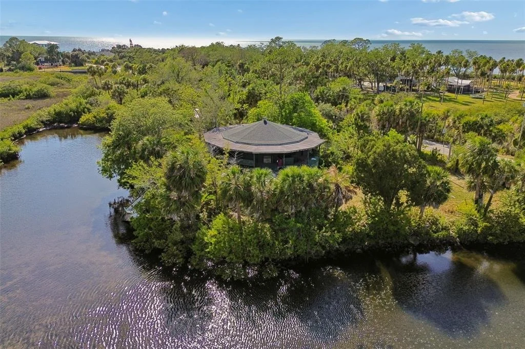 Photo of 10501 PINE ISLAND DRIVE