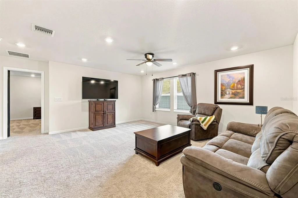 Photo of 455 OVERPOOL AVENUE