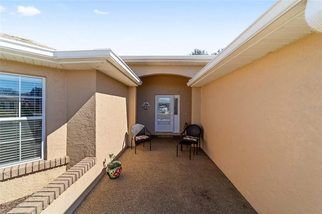Photo of 8125 SW 81ST LOOP