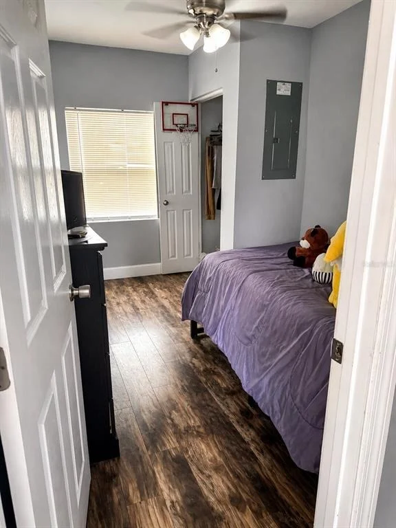 Photo of 1604 ANGLE ROAD