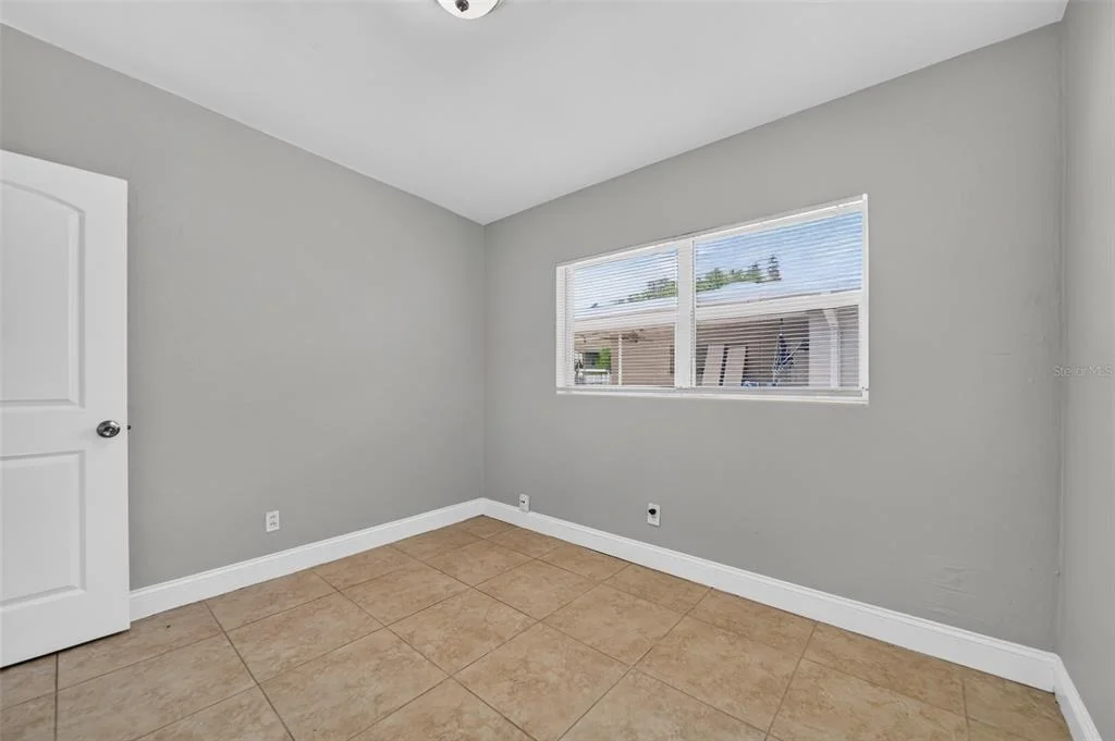 Photo of 4001 MONARCH DRIVE