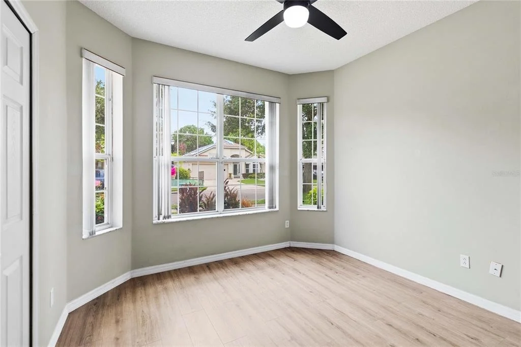 Photo of 2412 RUNYON CIRCLE