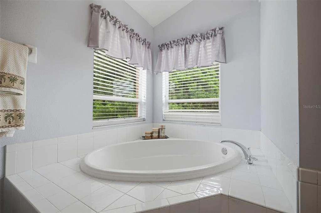 Photo of 1201 DUSTAN PLACE