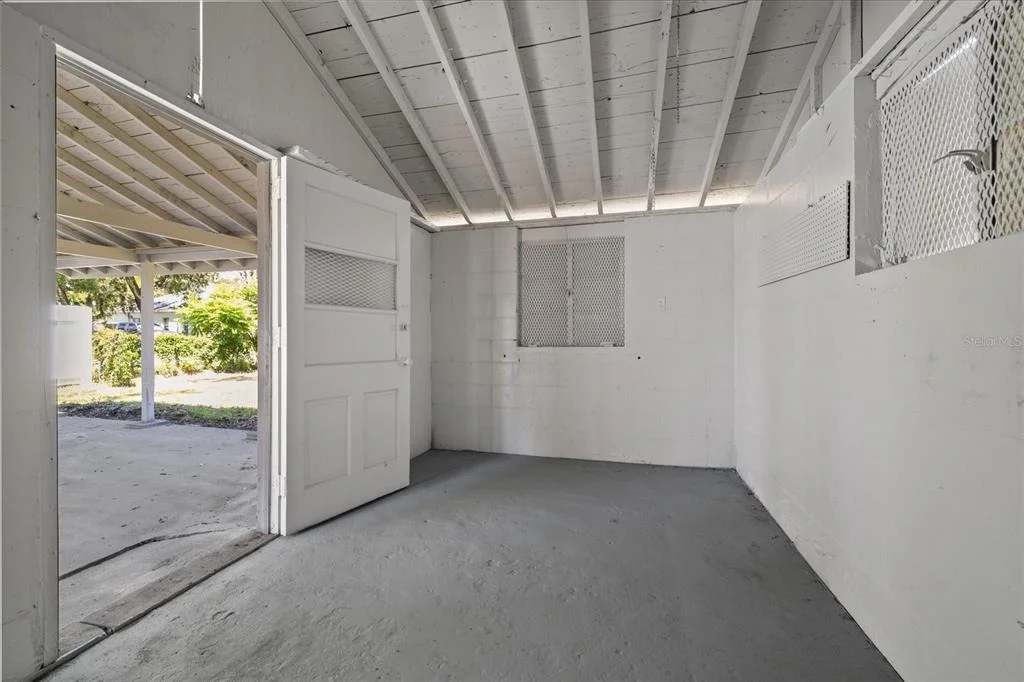 Photo of 11002 RIVERVIEW DRIVE