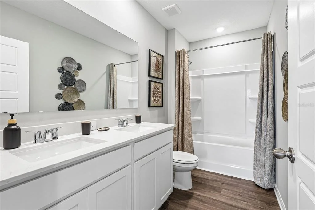Photo of 6159 CORONARI LANE