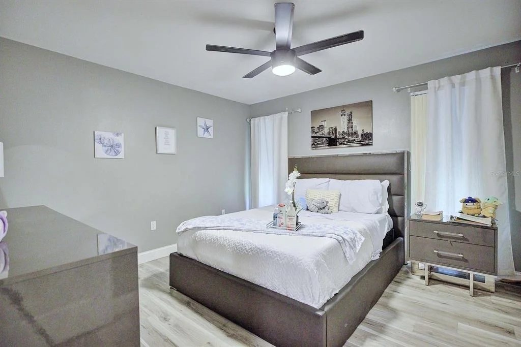 Photo of 2307 FAIRWAY LANE