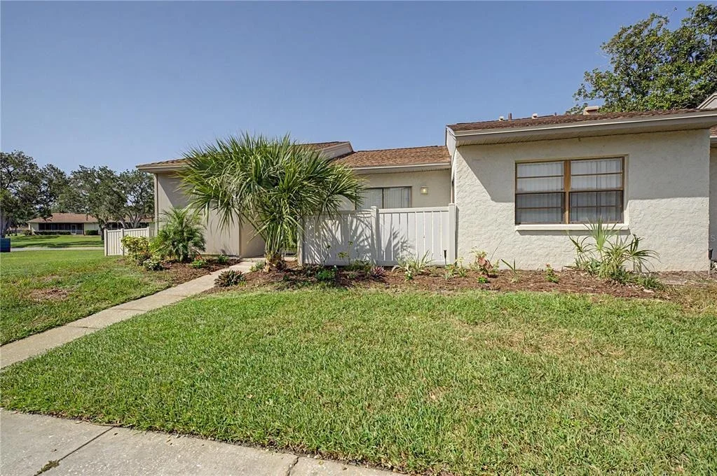 Photo of 75 POOLE PLACE