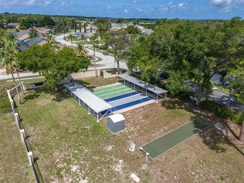 Photo of 8303 CORAL CREEK LOOP