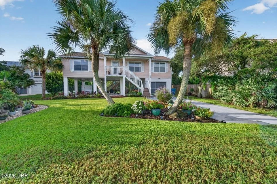 Photo of 124 AVALON DRIVE