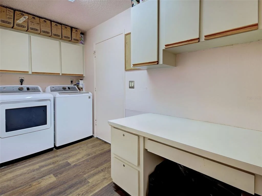 Photo of 20 IDLE SANDS DRIVE