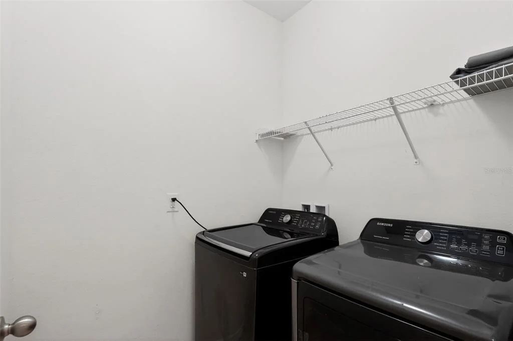 Photo of 11406 WARREN OAKS PLACE