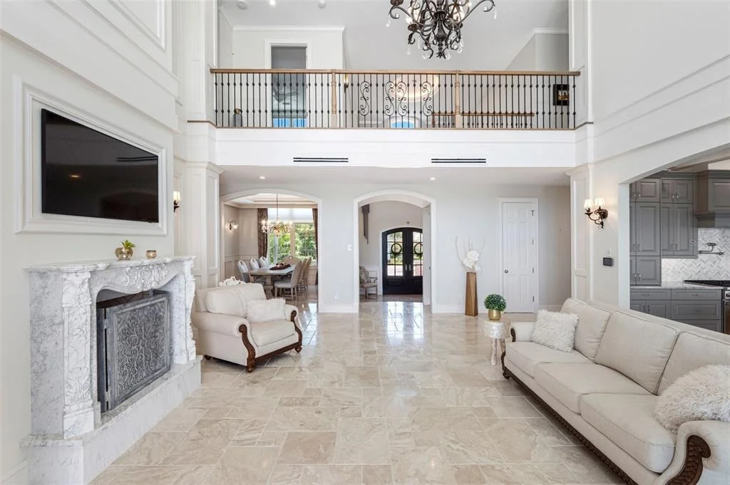 Photo of 487 MEADOW LARK DR