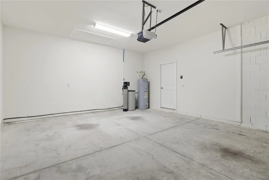 Photo of 5541 NW 40TH LOOP