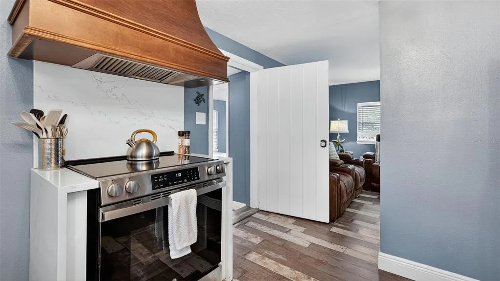 Photo of 5411 TEAL DRIVE