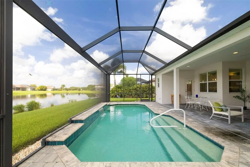 Photo of 332 CHANTILLY TRAIL