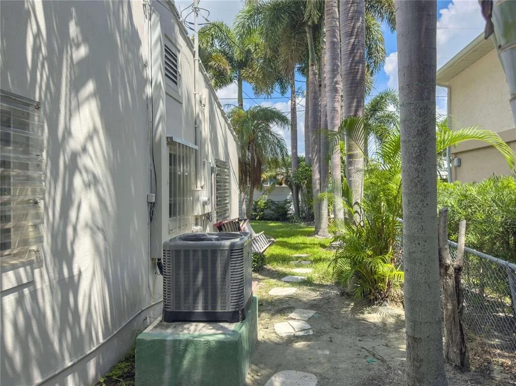 Photo of 16107 GULF BOULEVARD
