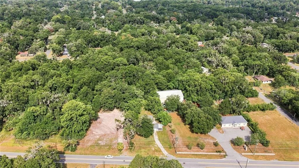 Photo of 2107 NE 8TH ROAD
