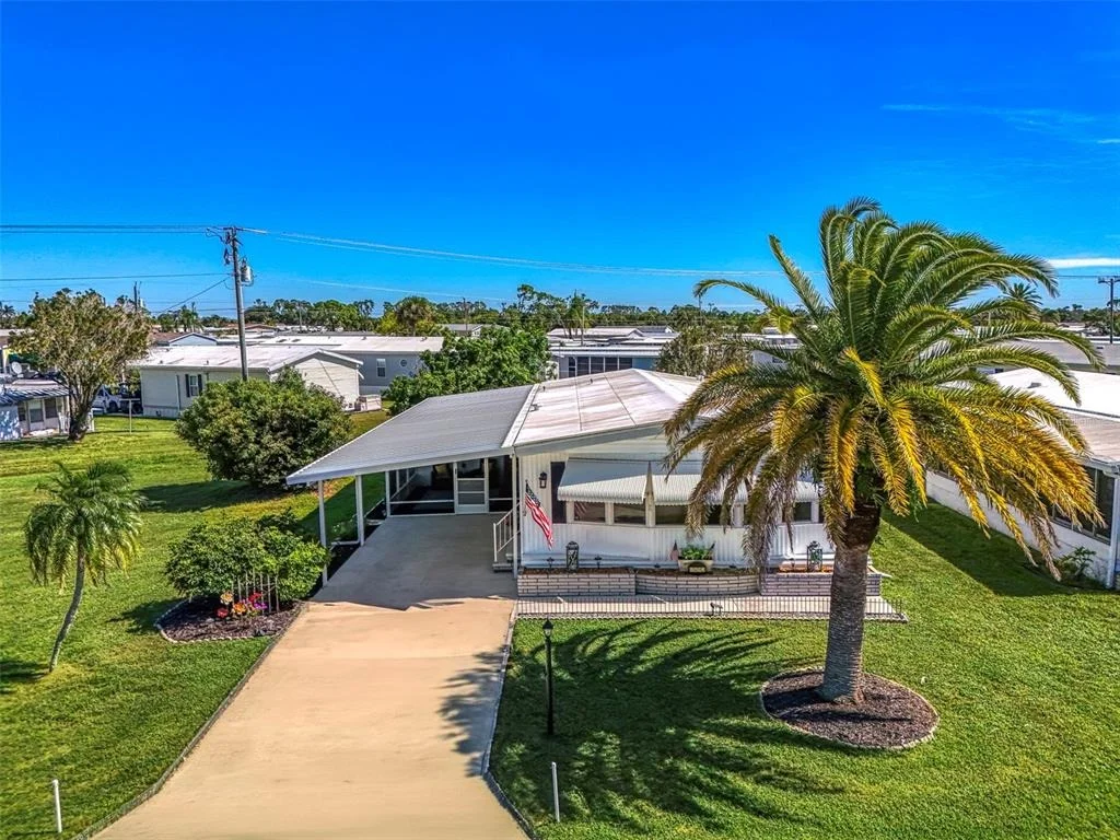Photo of 49 COMPASS POINT