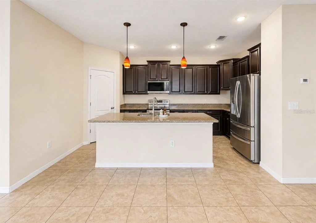 Photo of 619 WABASH BREEZE CIRCLE
