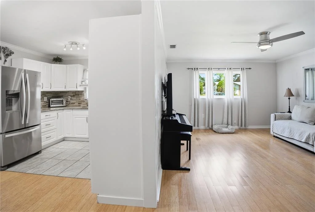 Photo of 8 SILVER WAY