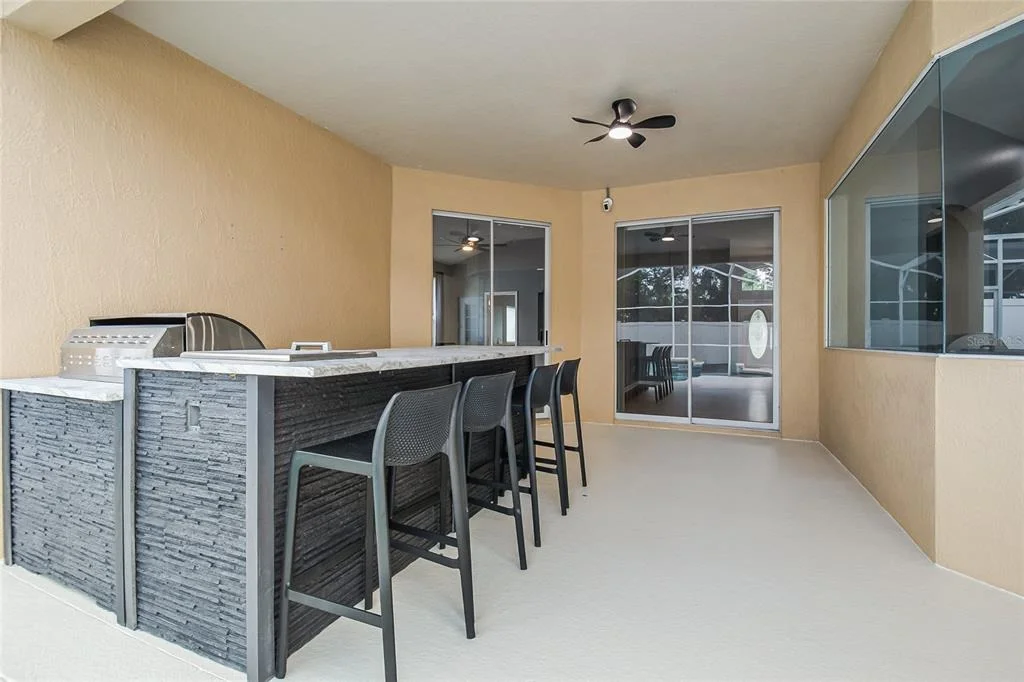 Photo of 116 OAK GROVE CIRCLE