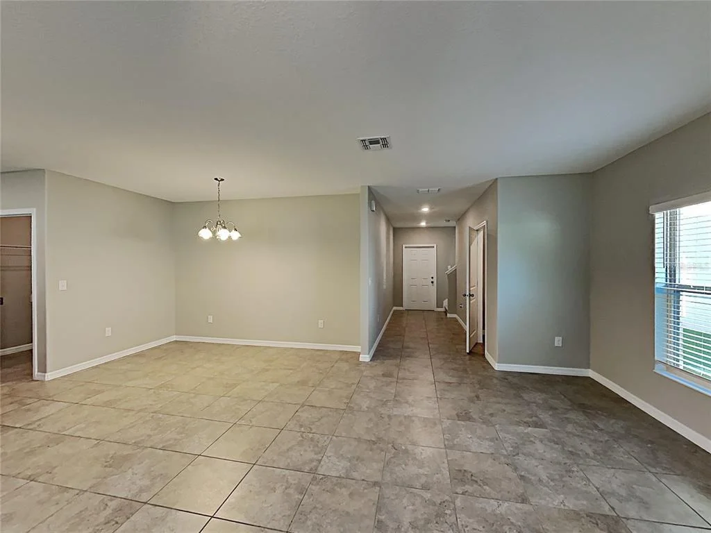 Photo of 5125 WHITE CHICORY DRIVE