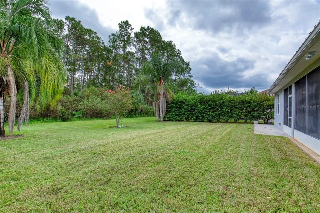 Photo of 56 THORNHILL CHASE CIRCLE