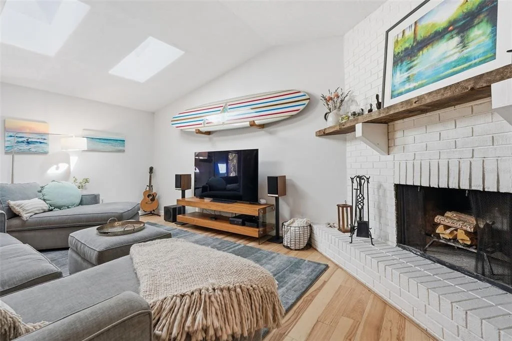 Photo of 18909 JEBERT DRIVE